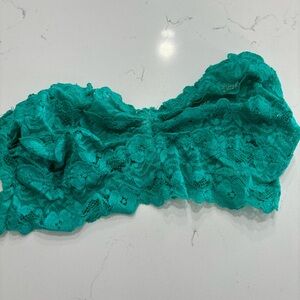 Alythea Lace Bandeau Bralette – Teal – Size Medium